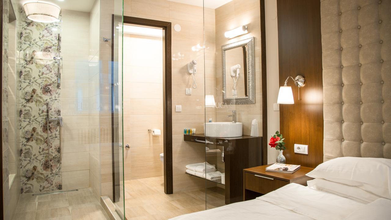 Luxury Rooms Luca And Deluca Белград Экстерьер фото